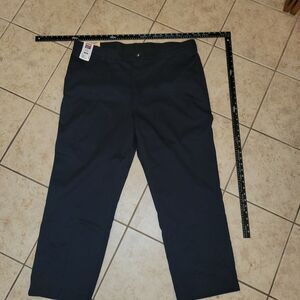 NEW Wrangler Flex Waistband Blue Khaki Size 44X30 Flat Front Classic Fit Pants